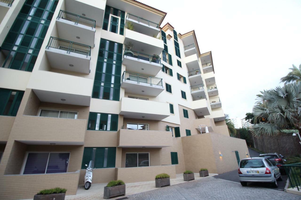 Formosa Infinity Pool Apartment Фуншал Екстериор снимка